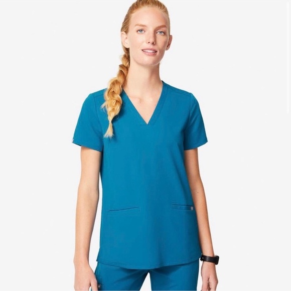 Figs Tops Exclusive Limited Edition Alphs Blue Casma 3 Pocket Scrub Top - Picture 1 of 7